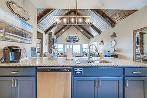 Branson Log Cabin Near Silver Dollar City & Lake!