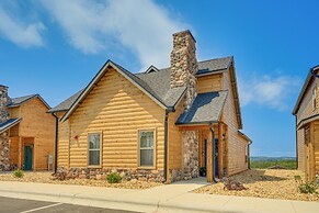Branson Log Cabin Near Silver Dollar City & Lake!