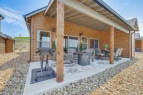 Branson Log Cabin Near Silver Dollar City & Lake!