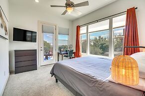 3 Mi to Dtwn: Centrally Located Austin Townhome