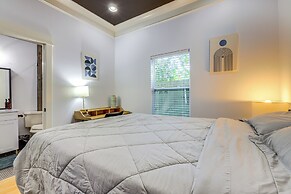 East Point Gem: 8 Mi to Dtwn Atlanta!