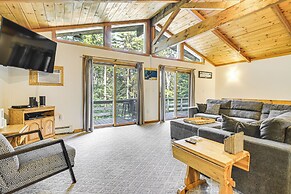 Peaceful Highland Lake Home w/ Kayaks, Dock Access