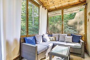 Peaceful Highland Lake Home w/ Kayaks, Dock Access