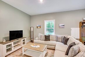 Patio, Grill + Fire Pit: Traverse City Home