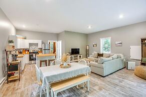Quiet Pet Friendly Cabin w/ Fire Pit Near Lake Ann