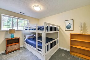 Serene Shelton Sanctuary w/ Private Beach & Kayaks