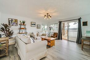 Serene Shelton Sanctuary w/ Private Beach & Kayaks