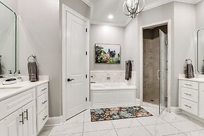 Downtown Bay St Louis Condo - Walk to Beach!