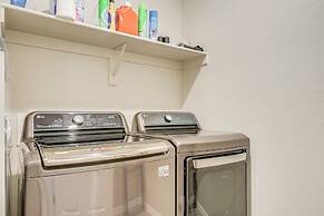 Central Casa Grande Home in Quiet Neighborhood