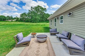 Pet-friendly Home w/ Patio in Loris!