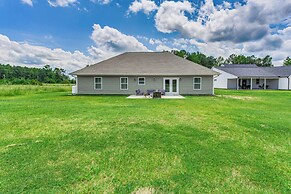 Pet-friendly Home w/ Patio in Loris!