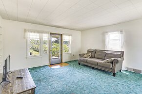 Sterling Home w/ Patio & Grill: 1 Mi to College!