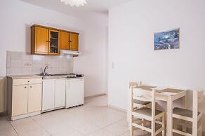 Captain Michalis Apartments