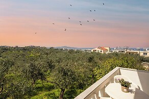 Captain Michalis Apartments