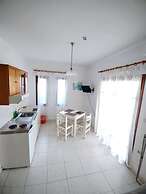 Captain Michalis Apartments