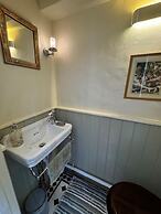 Idyllic Historic Thatched Cottage Hardy's Dorset