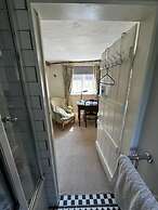 Idyllic Historic Thatched Cottage Hardy's Dorset