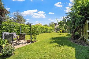 Idyllic Historic Thatched Cottage Hardy's Dorset