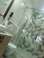 G Pinnacle Signature Hotel