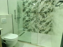 G Pinnacle Signature Hotel