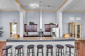 Luxurious 1 Bed 1 Bath Apartment At The Meadows-Pet Friendly by FlexHa