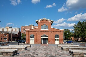 Chic 1br/1ba Midtown Apartment 1 Bedroom Apts by RedAwning