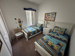 Scott Disney Villa 5 Bedroom Home by RedAwning