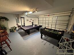 Scott Disney Villa 5 Bedroom Home by RedAwning