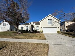 Scott Disney Villa 5 Bedroom Home by RedAwning