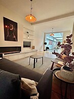 Villa Anvers 4 BDR Parking