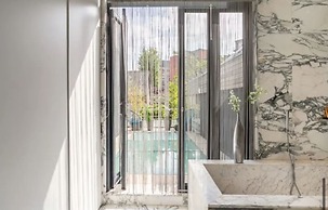 Villa Anvers 4 BDR Parking