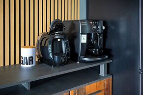 Villa Joy With Pool and Hot Tub