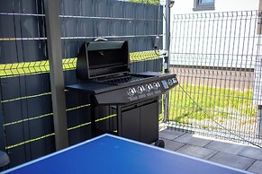 Villa Joy With Pool and Hot Tub