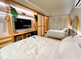 Setai Yacht Luxxor - By Almare Flats