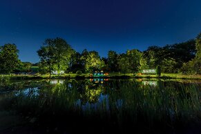 Secret Waterside Lodges in Worcestershire