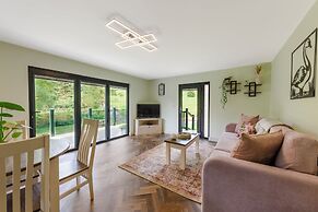 Secret Waterside Lodges in Worcestershire