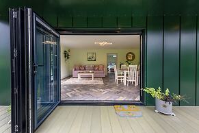 Secret Waterside Lodges in Worcestershire