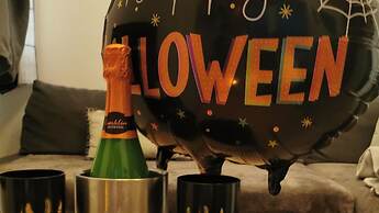 Hottub-nature-familyfriendly-wifi-parking