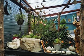 Hottub-nature-familyfriendly-wifi-parking