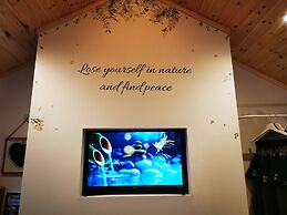 Hottub-nature-familyfriendly-wifi-parking