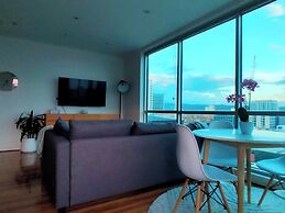 Adelaide Central Skyline Panoramic Suite