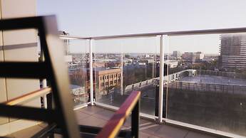Adelaide Central Skyline Panoramic Suite