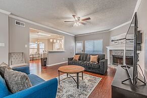 Lux 3-br Garage Gated Yard by The Star Frisco