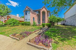 Lux 3-br Garage Gated Yard by The Star Frisco