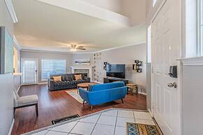 Lux 3-br Garage Gated Yard by The Star Frisco