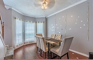 Lux 3-br Garage Gated Yard by The Star Frisco