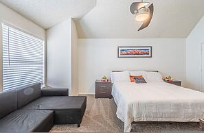 Lux 3-br Garage Gated Yard by The Star Frisco