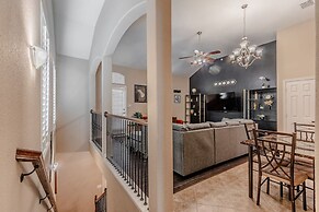 The Castle by the Lake w Pool Balcony Grandscape