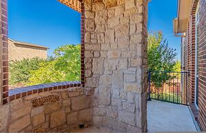 The Castle by the Lake w Pool Balcony Grandscape