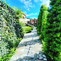 Goroomgo Nabh Resorts Naukuchityal